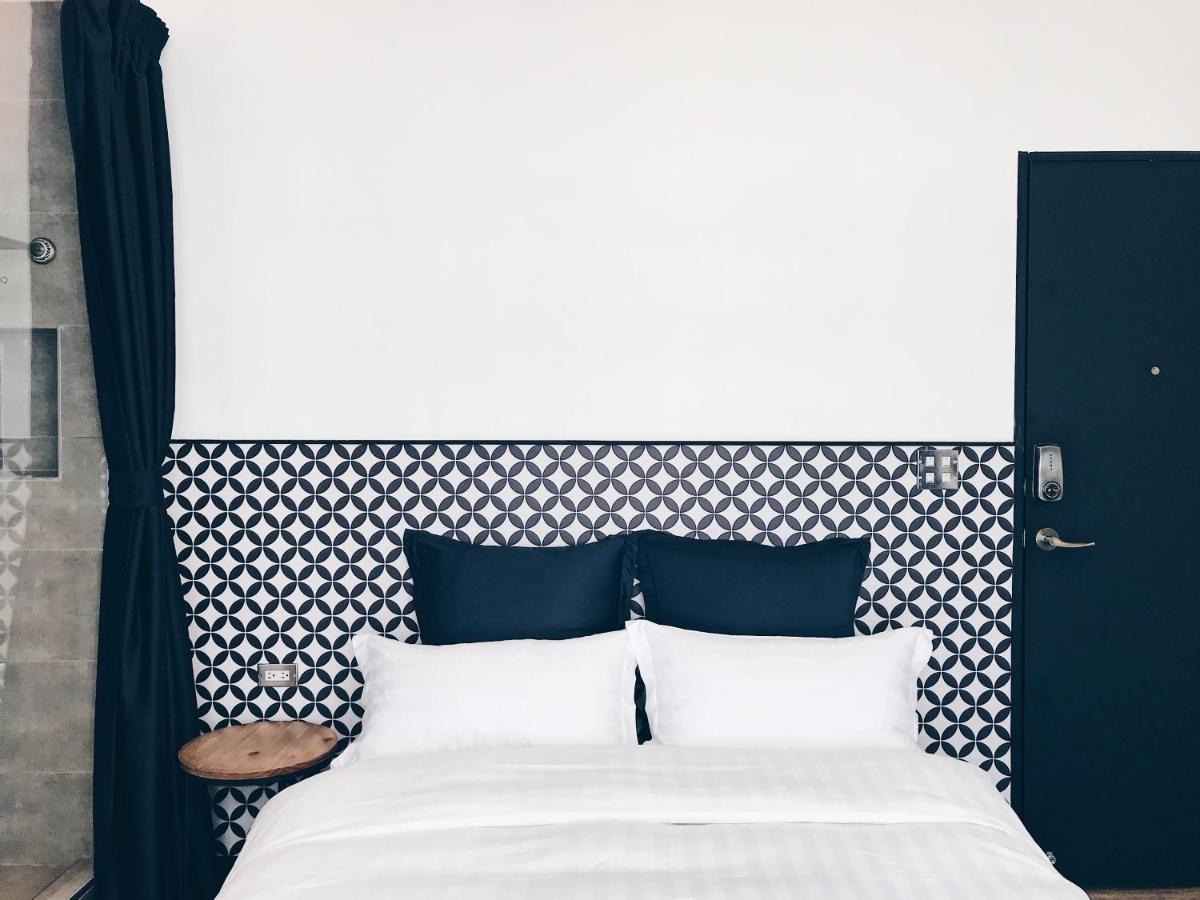 The Gatsby Apartment Tainan Buitenkant foto
